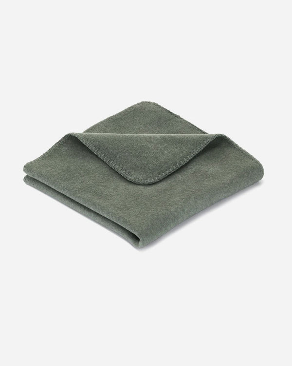 Tæppe i Fleece - Unica (Sage)